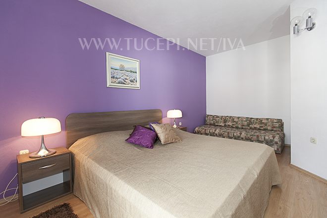 Apartments Iva, Tučepi - bedroom