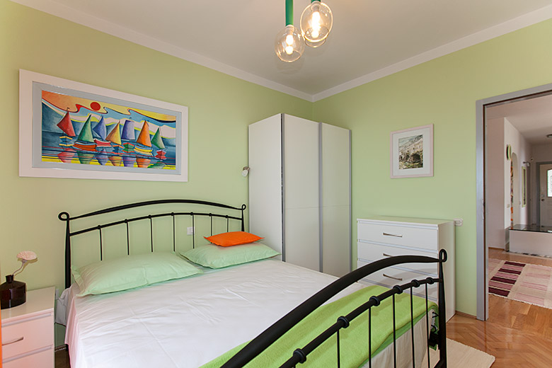 Apartments Jadre - bedroom