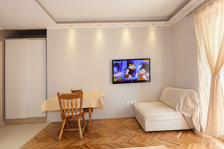 Wohnzimmer, LCD TV