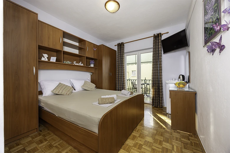 Apartments Love, Tučepi - bedroom