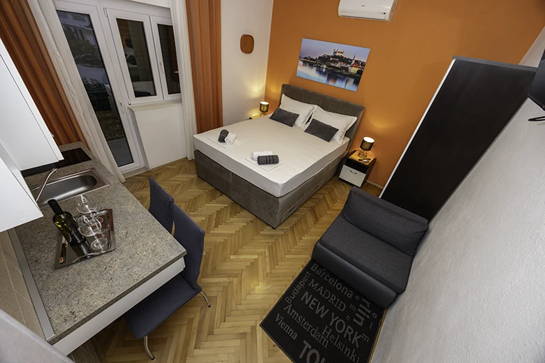 Apartments Love, Tučepi - bedroom top