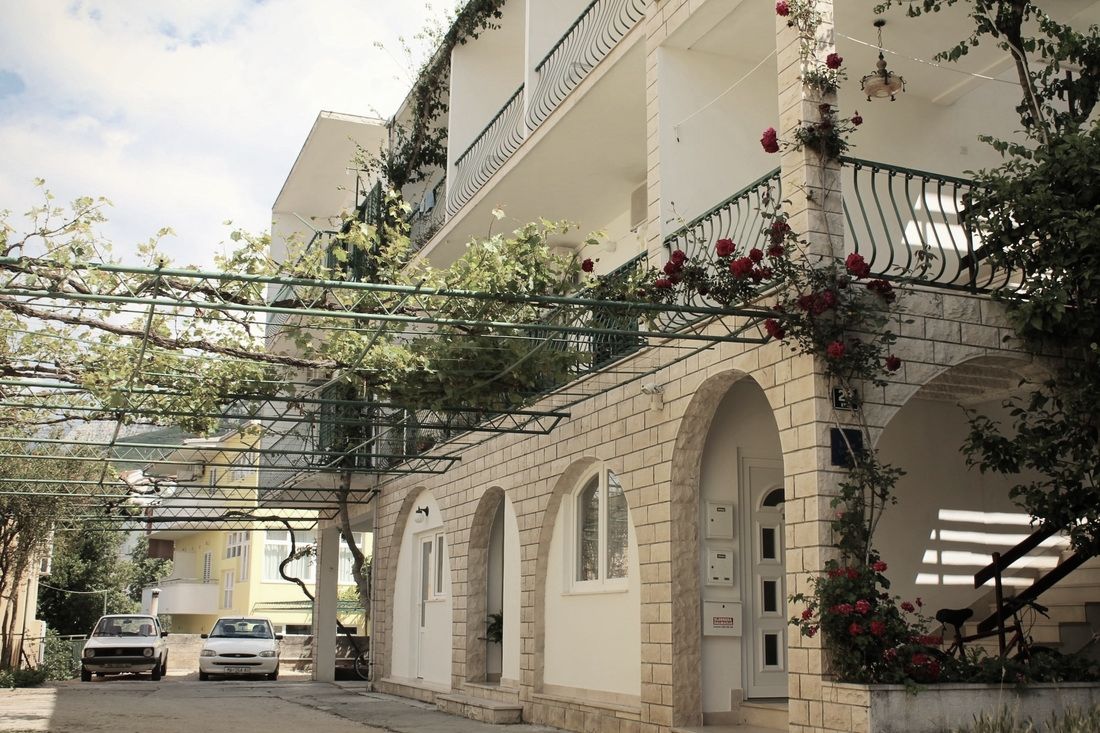 apartments Love, aerial position in Tučepi