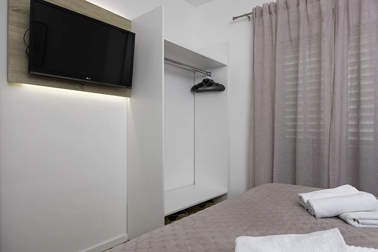 Apartments Mihaljević, Tučepi - bedroom