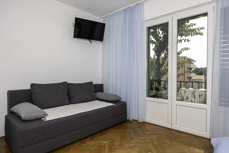 bedroom - apartments Mravičić, Tučepi