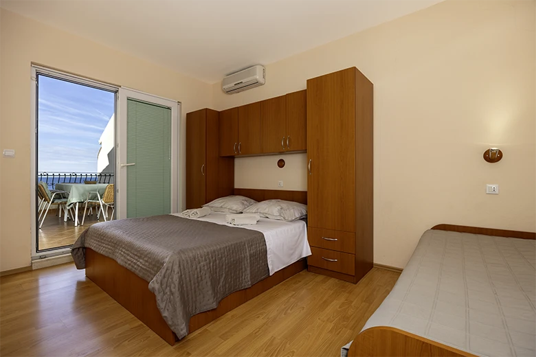 Apartments Murtela, Tučepi - bedroom