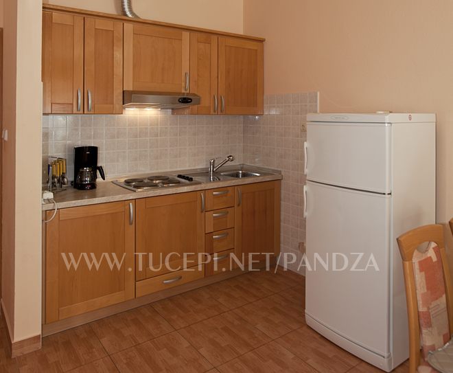 Apartments Pandža, Tučepi - kitchen