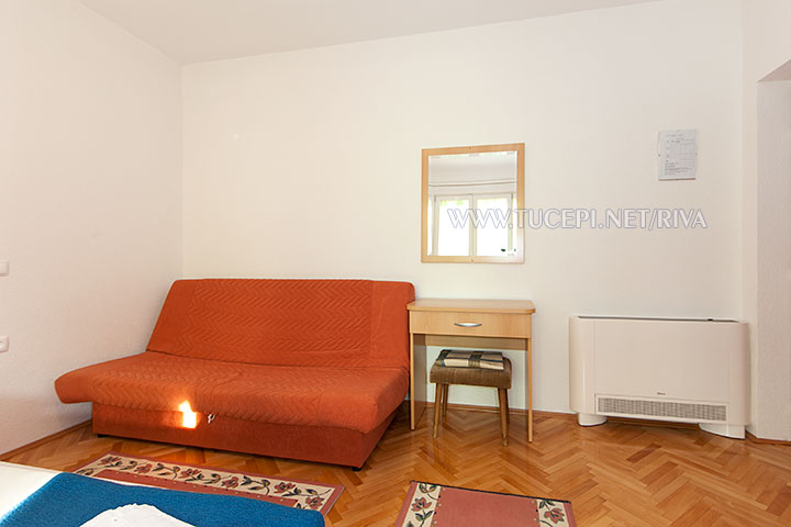 Tučepi, apartments Marija - bedroom