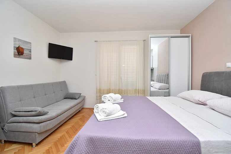 Tučepi, apartments Marija - bedroom