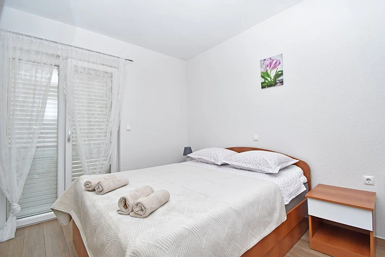 Tučepi, apartments Marija - bedroom