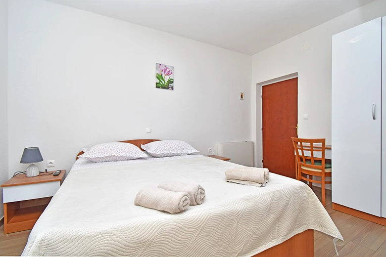 Tučepi, apartments Marija - bedroom