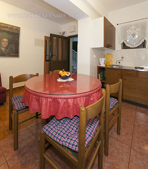 dining room - Apartments Marija Šarić, Tučepi