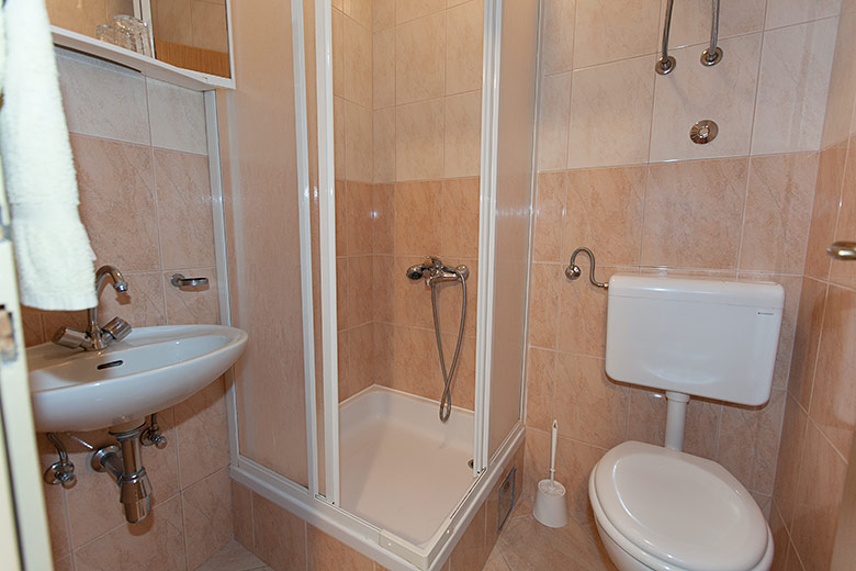 bathroom - aparttments Matko Ševelj, Tučepi
