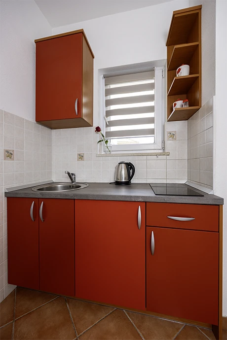Apartments Silva, Tučepi - kitchen