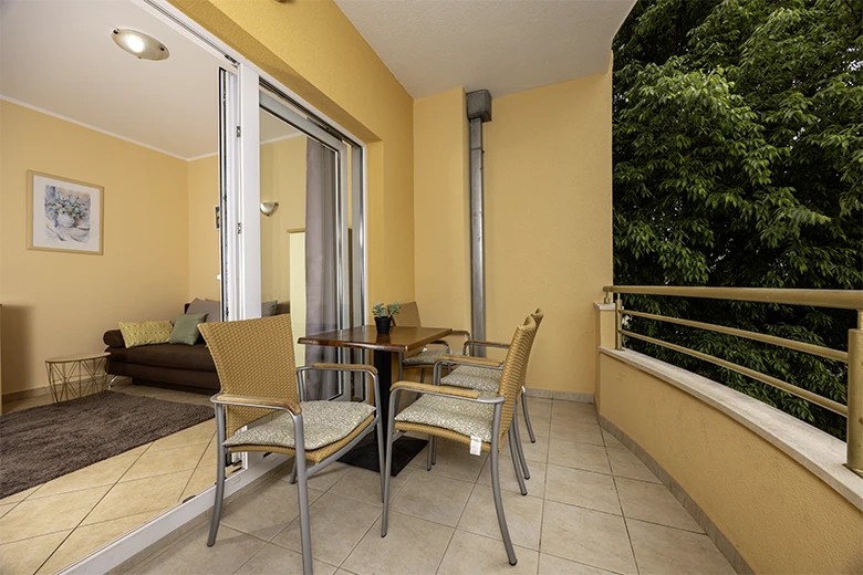 Apartments Silva, Tučepi - balcony