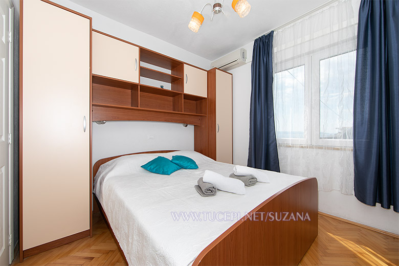 apartments Suzana, Tučepi - bedroom
