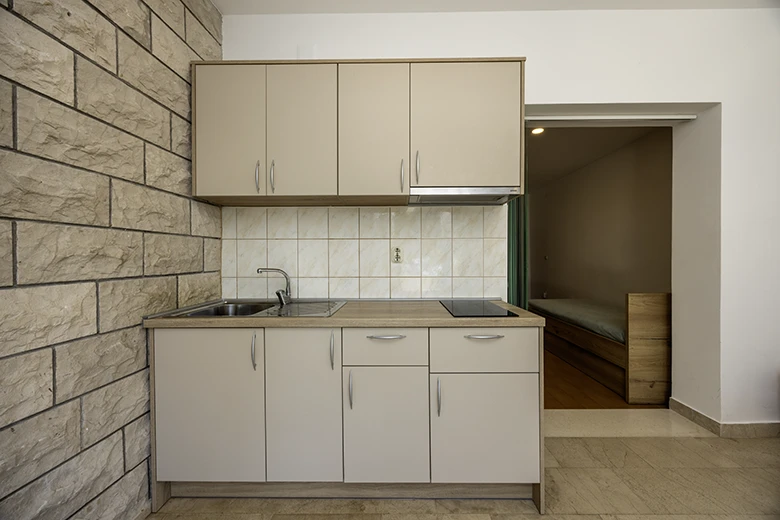 Apartments Caluna, Tučepi - kitchen