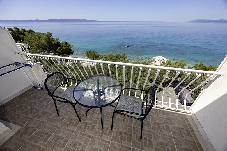 Apartments Ženja, Tučepi - balcony with sea view
